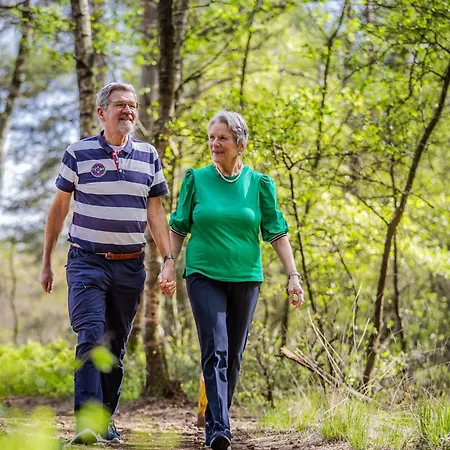 Wellness W Hot Tub * Hoenderloo