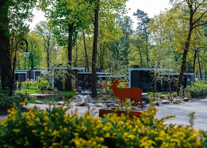 Wellness W Hot Tub بيت للعطل *