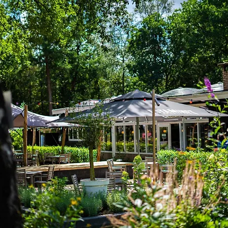 Wellness W Hot Tub Semesterbostad Hoenderloo