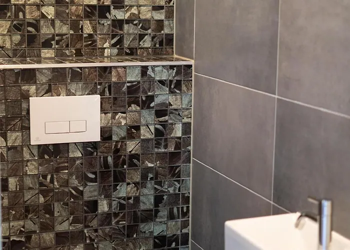 Wellness W Hot Tub * Hoenderloo