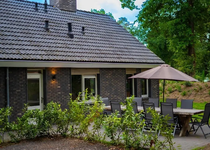 Semesterbostad Wellness W Hot Tub *